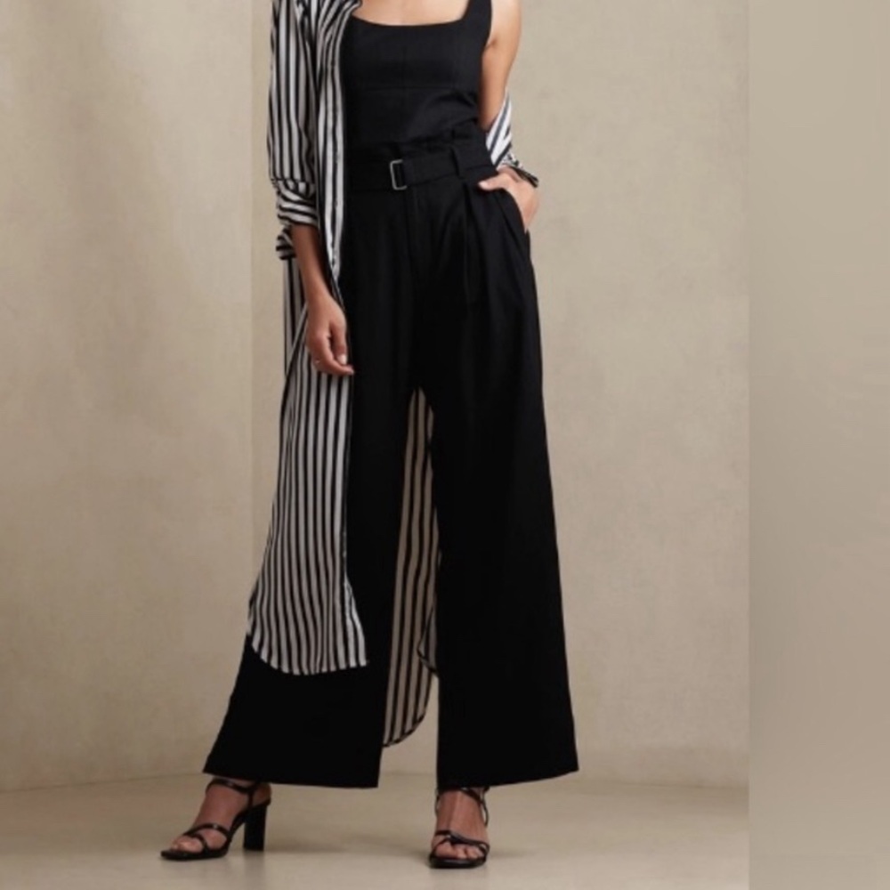 Banana black linen blend pant. Like new